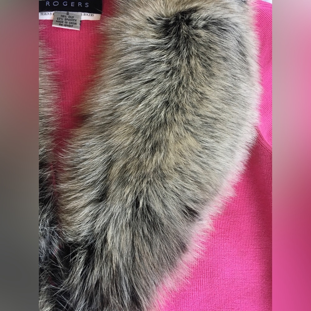 Vintage Wayne Rogers gorg pink silk sweater with real fox fur removable collar. - Picture 5 of 16